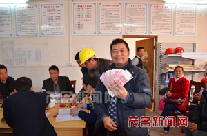 ��������օf(xi��)��44���r(n��ng)��׷����Ƿ���Y20�f(w��n)Ԫ